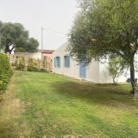 Lo Stazzo Di Wally Porto Pollo Kültér fotó